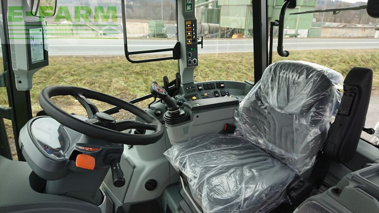 CLAAS arion 410 stage v (cis) - Farm tractor: picture 5 CLAAS arion 410 stage v (cis) - Farm tractor: picture 5