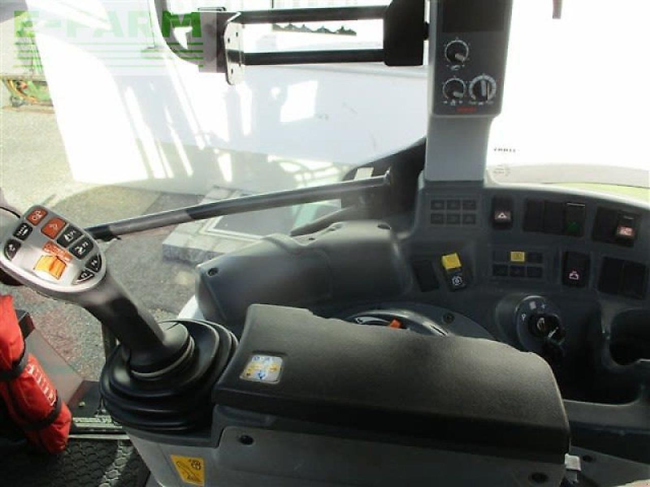 Farm tractor CLAAS arion 420 #871: picture 18