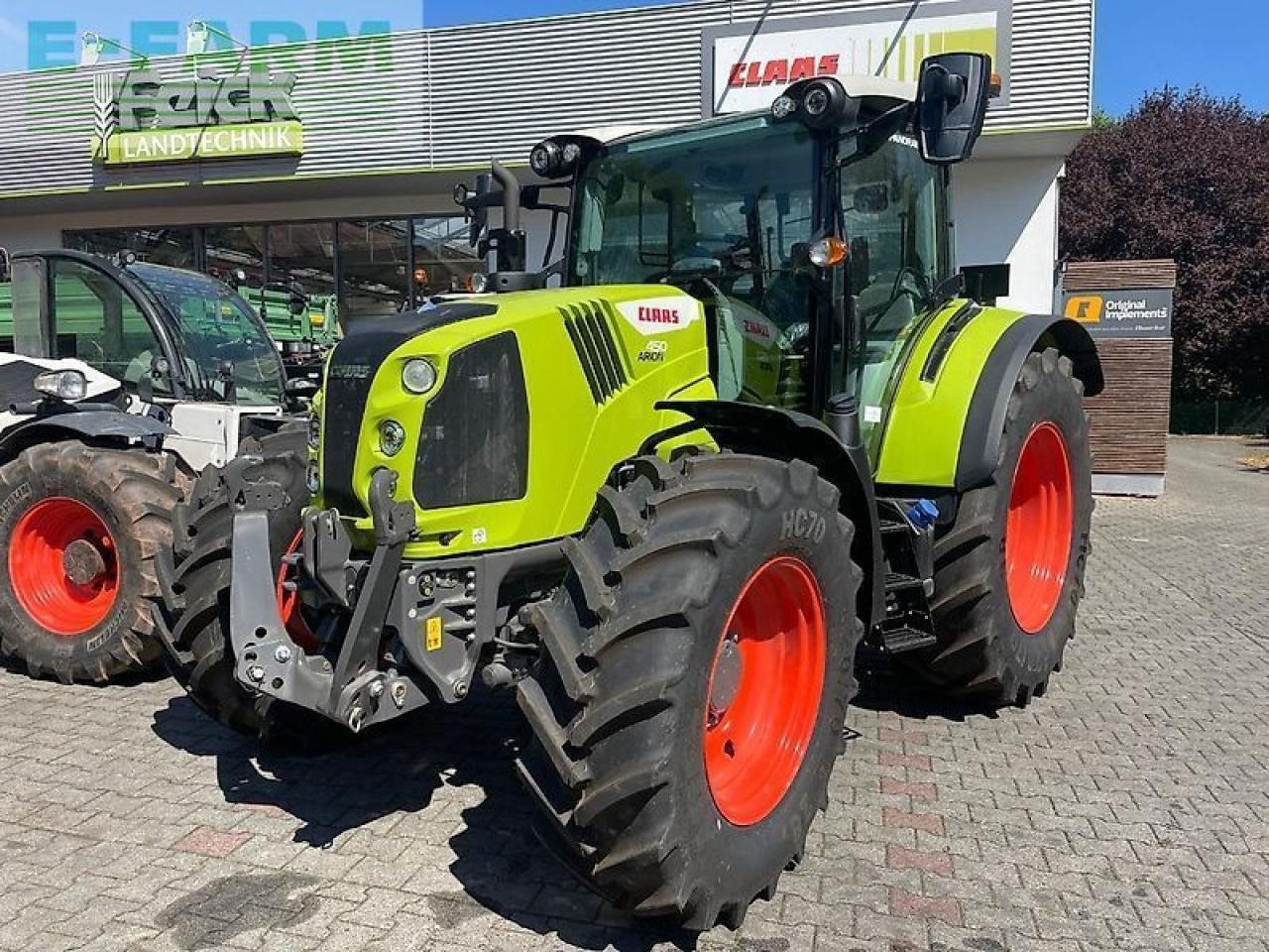 CLAAS arion 450 stage v - Farm tractor: picture 1 CLAAS arion 450 stage v - Farm tractor: picture 1