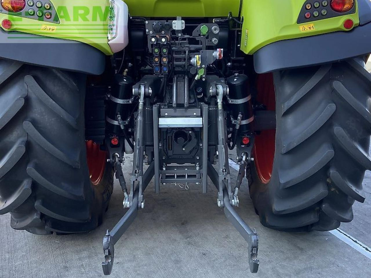 CLAAS arion 450 stage v (cis) CIS - Farm tractor: picture 4 CLAAS arion 450 stage v (cis) CIS - Farm tractor: picture 4