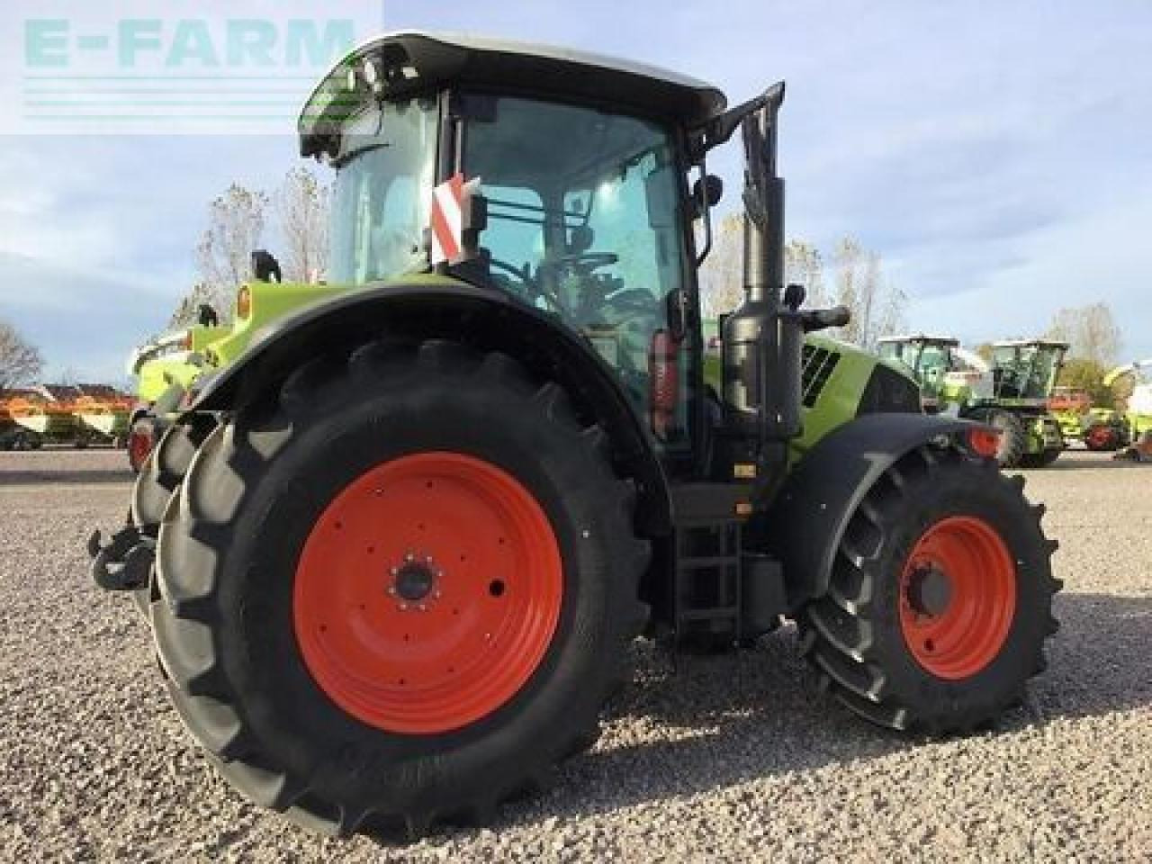 CLAAS arion 530 - Farm tractor: picture 4 CLAAS arion 530 - Farm tractor: picture 4