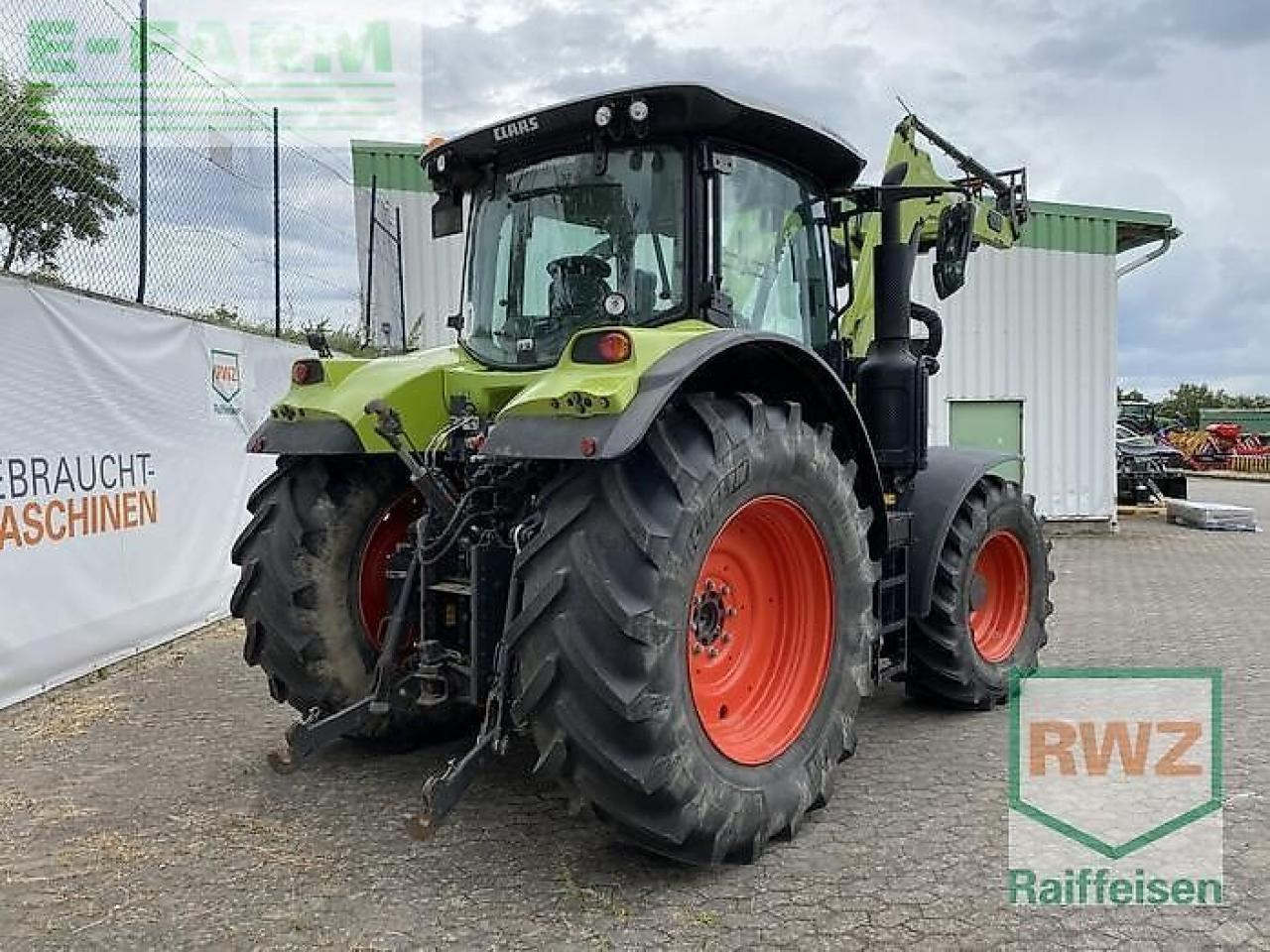 CLAAS arion 530 cis CIS - Farm tractor: picture 2 CLAAS arion 530 cis CIS - Farm tractor: picture 2