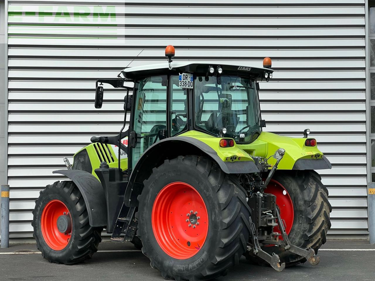 CLAAS arion 530 cis CIS - Farm tractor: picture 5 CLAAS arion 530 cis CIS - Farm tractor: picture 5