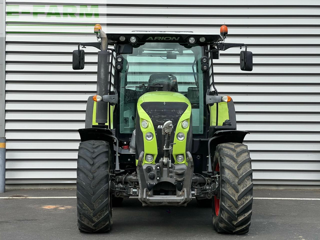 CLAAS arion 530 cis CIS - Farm tractor: picture 2 CLAAS arion 530 cis CIS - Farm tractor: picture 2