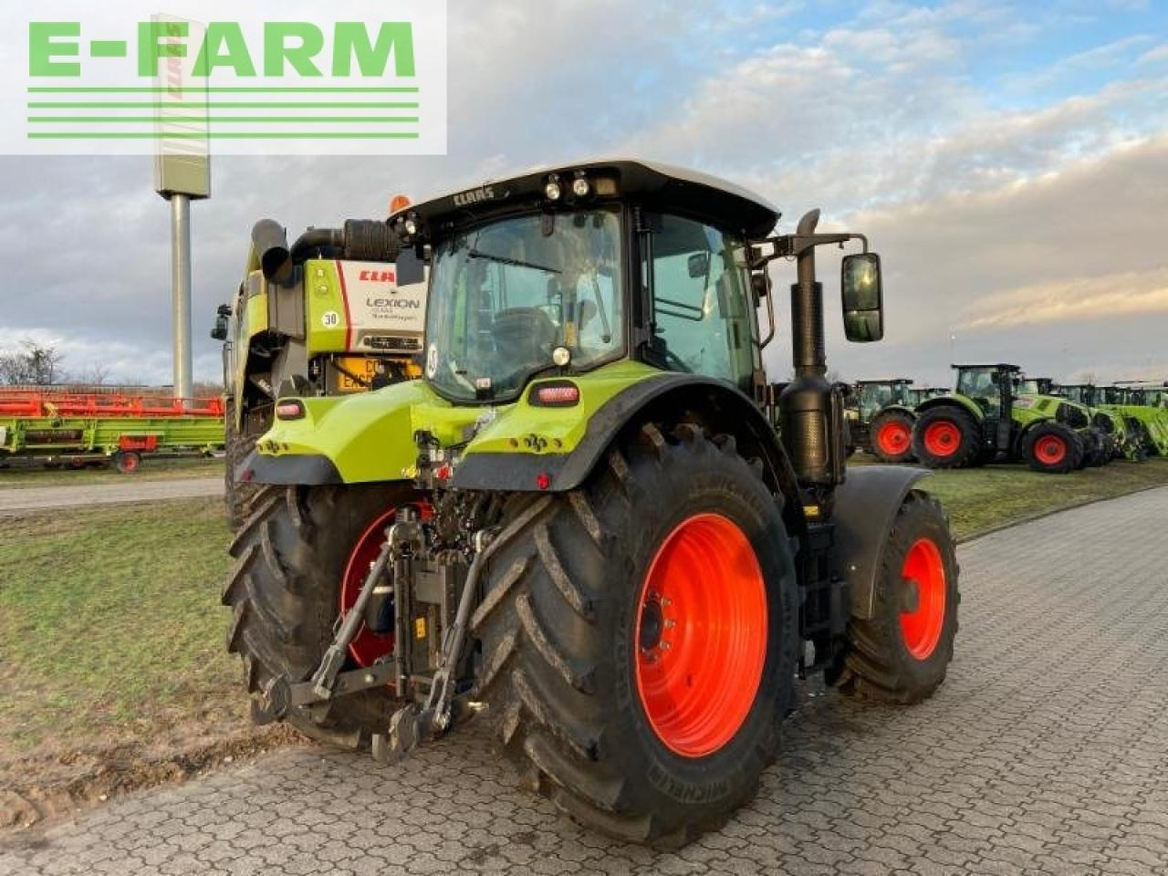 CLAAS arion 550 cmatic cis+ CMATIC CIS+ - Farm tractor: picture 5 CLAAS arion 550 cmatic cis+ CMATIC CIS+ - Farm tractor: picture 5