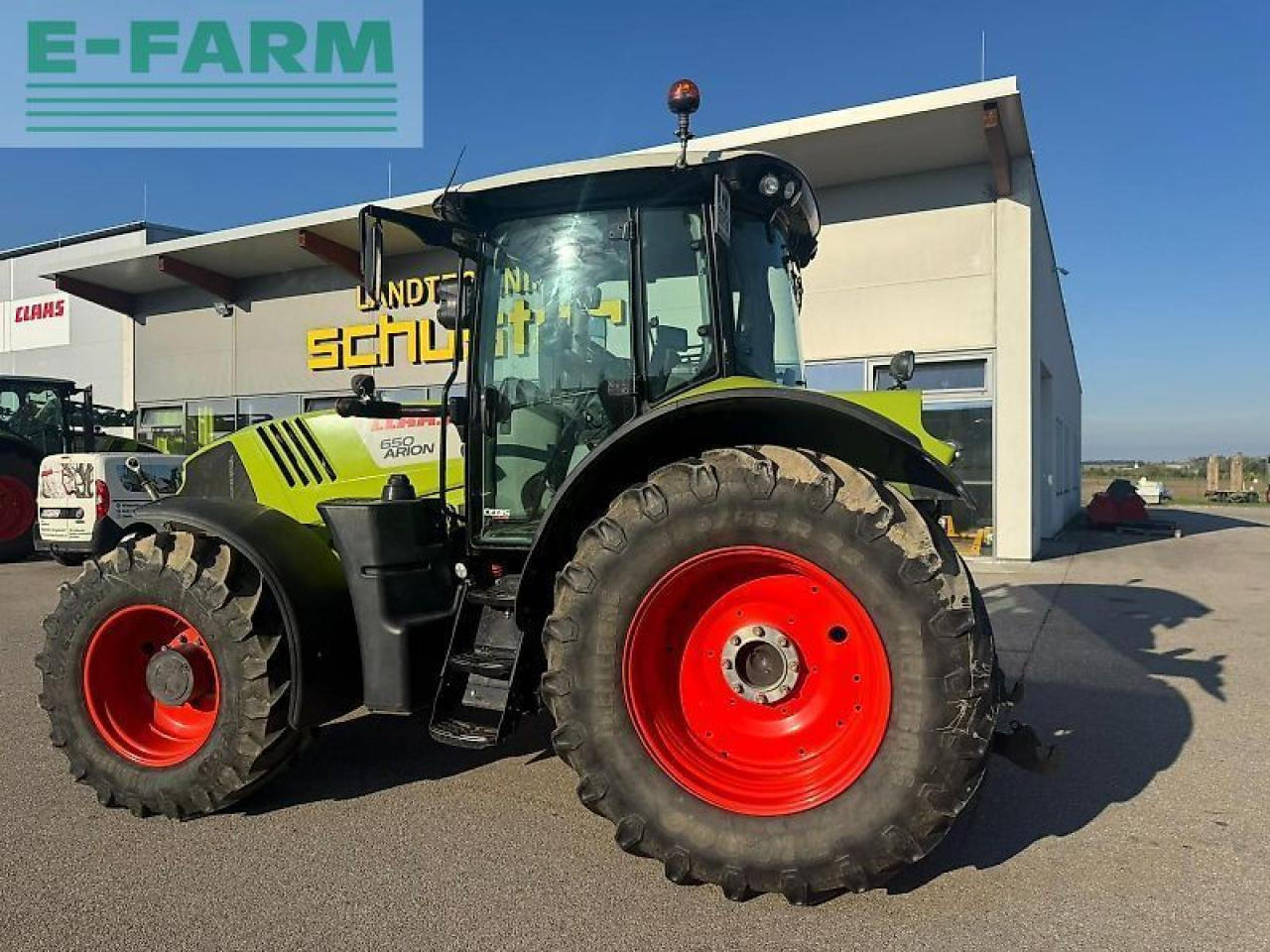 CLAAS arion 650 - Farm tractor: picture 5 CLAAS arion 650 - Farm tractor: picture 5
