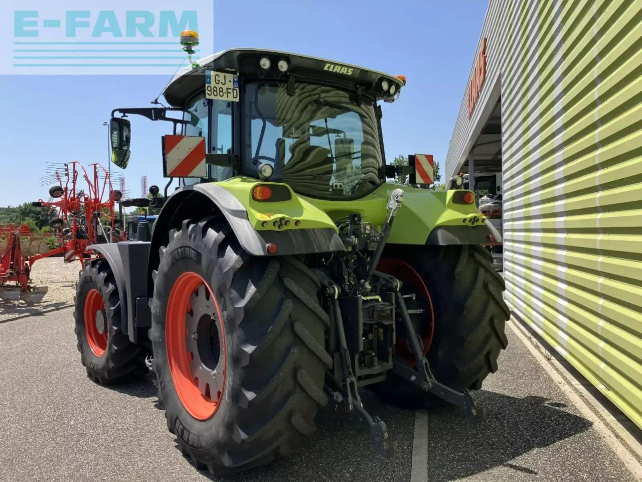 CLAAS arion 650 cis + cmatic CMATIC CIS+ - Farm tractor: picture 3 CLAAS arion 650 cis + cmatic CMATIC CIS+ - Farm tractor: picture 3