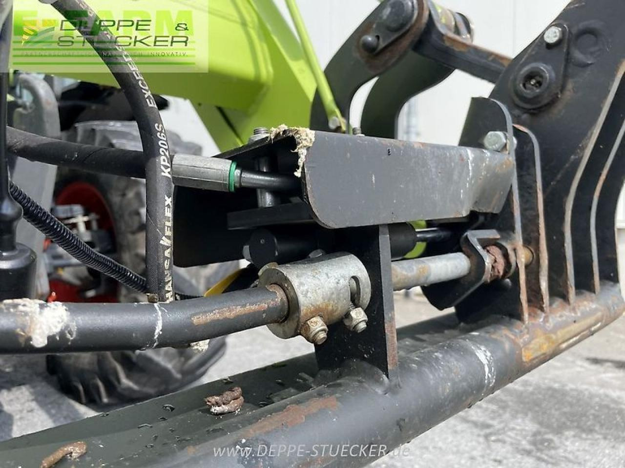 CLAAS arion 650 hexashift - Farm tractor: picture 2 CLAAS arion 650 hexashift - Farm tractor: picture 2