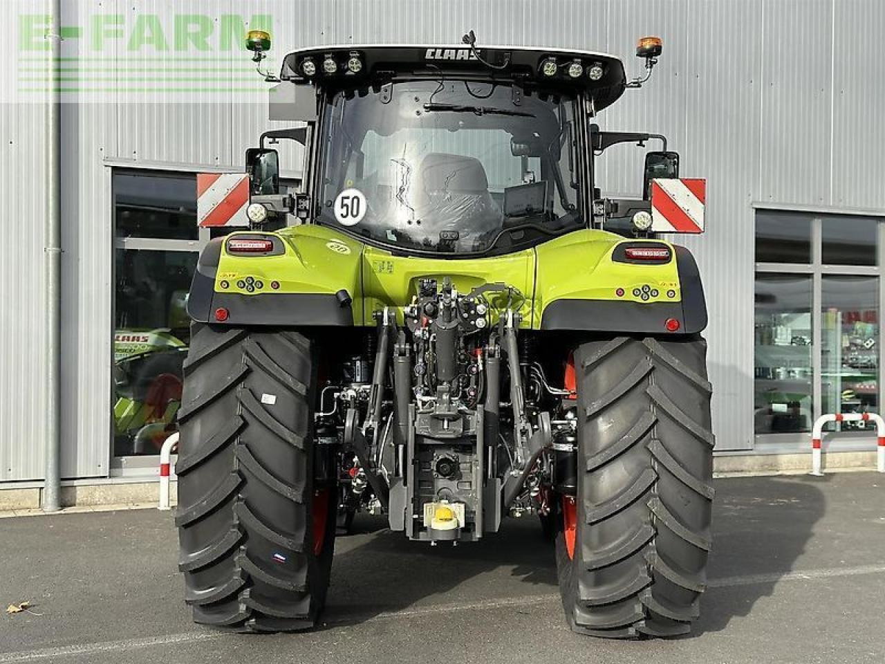 CLAAS arion 660 cebis cmatic CMATIC CEBIS - Farm tractor: picture 3 CLAAS arion 660 cebis cmatic CMATIC CEBIS - Farm tractor: picture 3