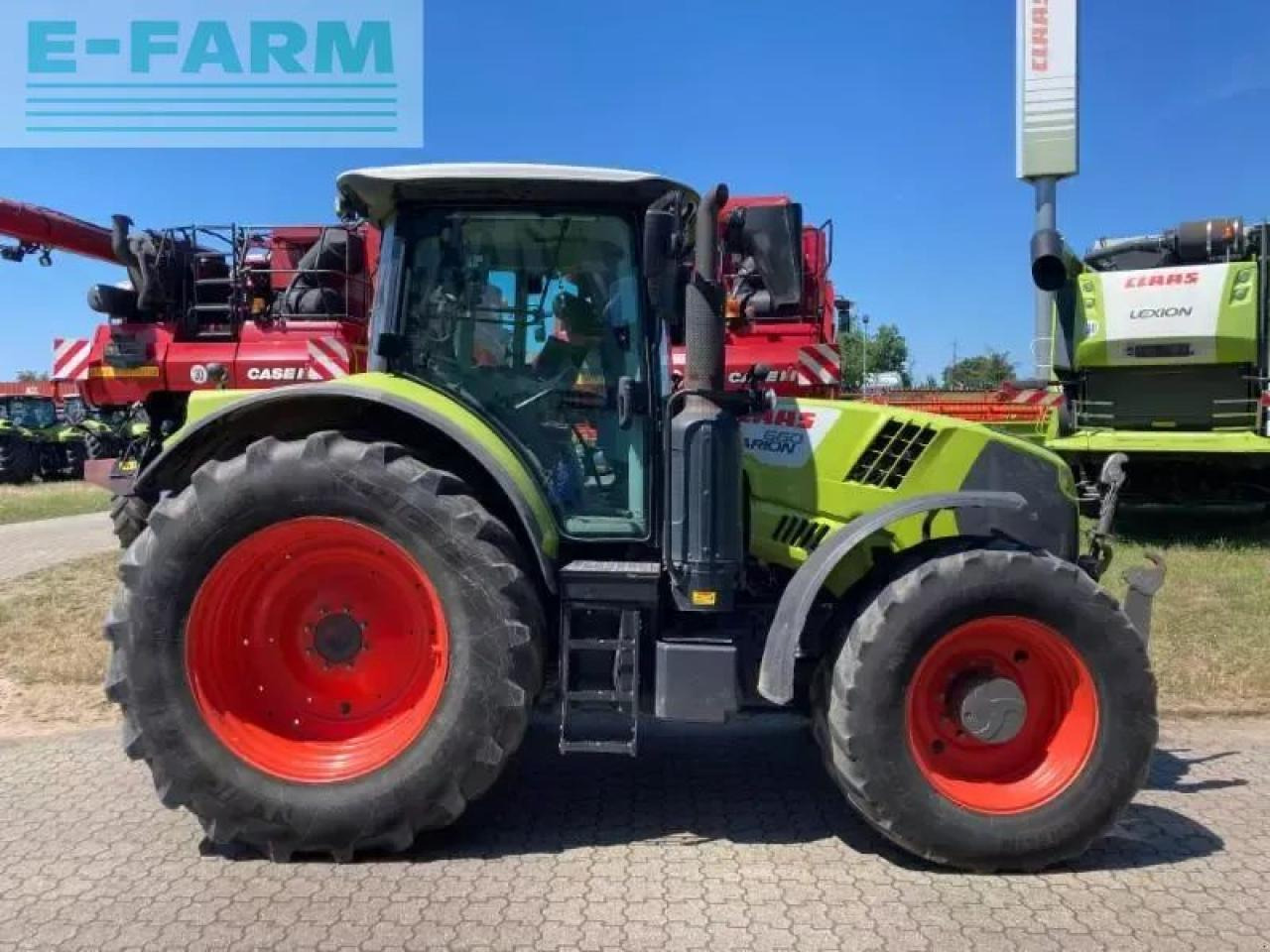 CLAAS arion 660 cmatic cebis CMATIC CEBIS - Farm tractor: picture 4 CLAAS arion 660 cmatic cebis CMATIC CEBIS - Farm tractor: picture 4
