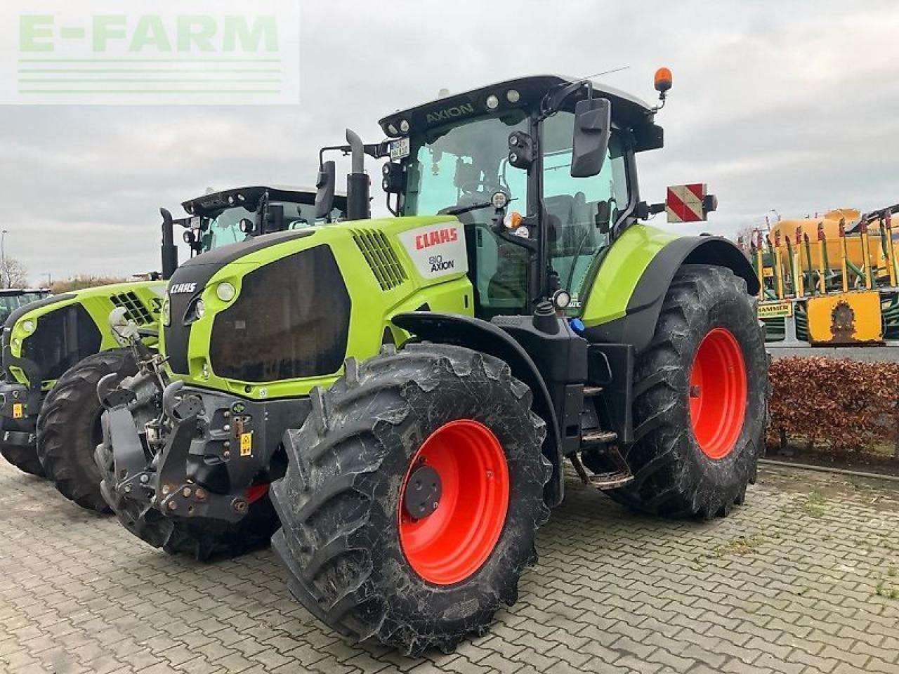 CLAAS axion 810 cis+ cm - Farm tractor: picture 3 CLAAS axion 810 cis+ cm - Farm tractor: picture 3