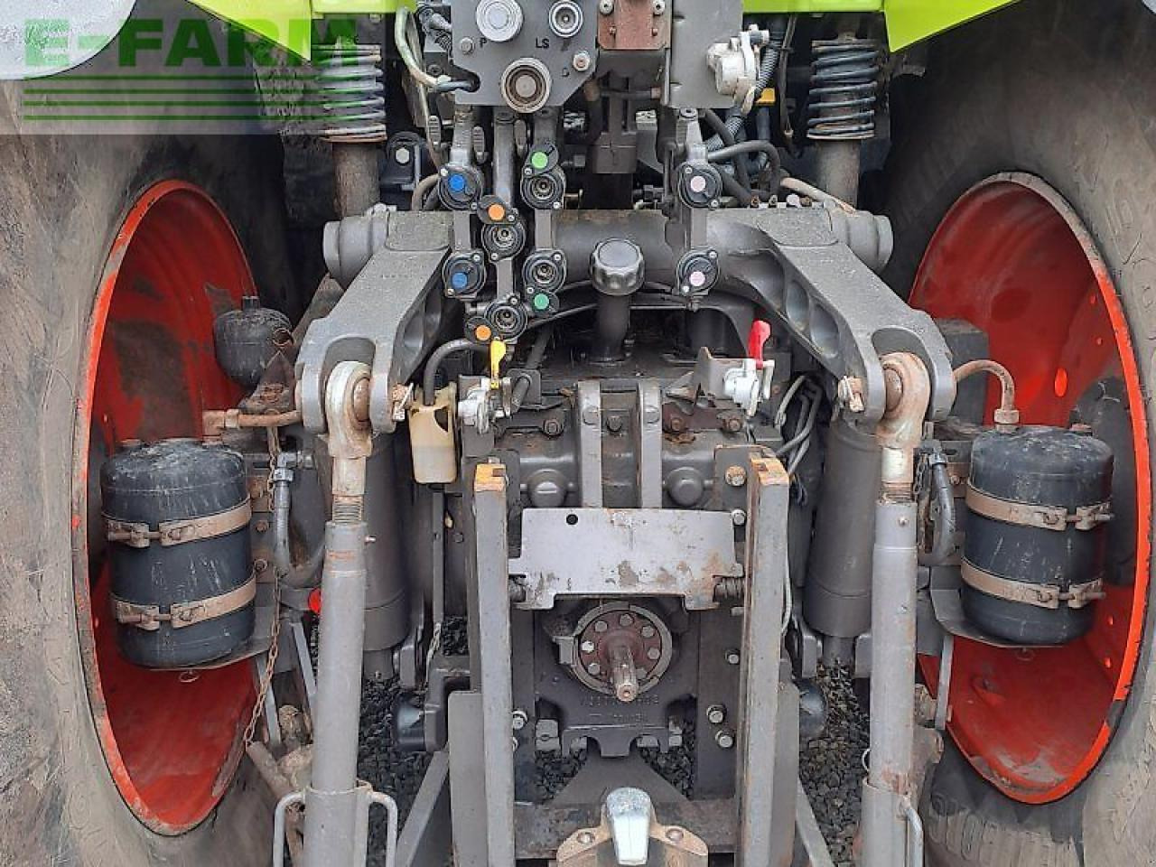 CLAAS axion 830 cmatic lu-paket CMATIC - Farm tractor: picture 4 CLAAS axion 830 cmatic lu-paket CMATIC - Farm tractor: picture 4