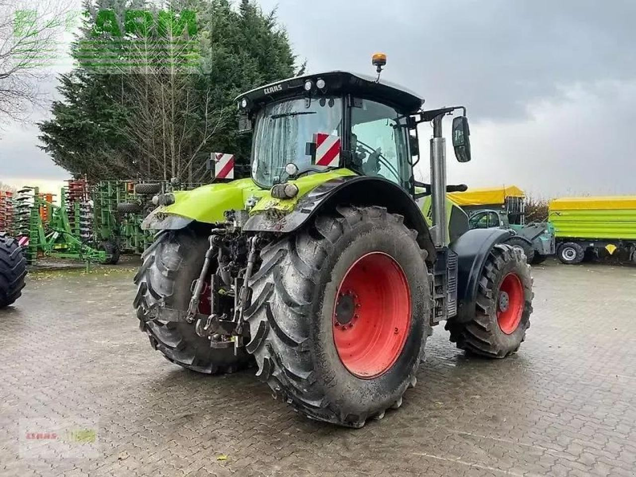 CLAAS axion 870 cmatic cebis CMATIC CEBIS - Farm tractor: picture 4 CLAAS axion 870 cmatic cebis CMATIC CEBIS - Farm tractor: picture 4