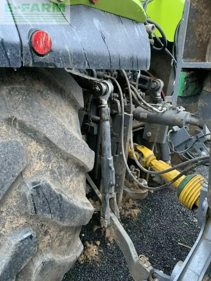 CLAAS axion 930 - Farm tractor: picture 2 CLAAS axion 930 - Farm tractor: picture 2