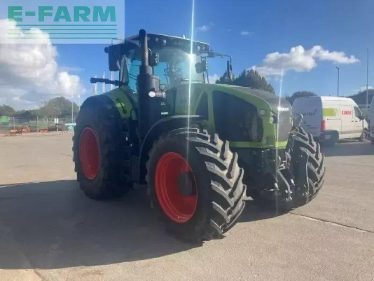 CLAAS axion 930 cmatic cebis CMATIC CEBIS - Farm tractor: picture 2 CLAAS axion 930 cmatic cebis CMATIC CEBIS - Farm tractor: picture 2
