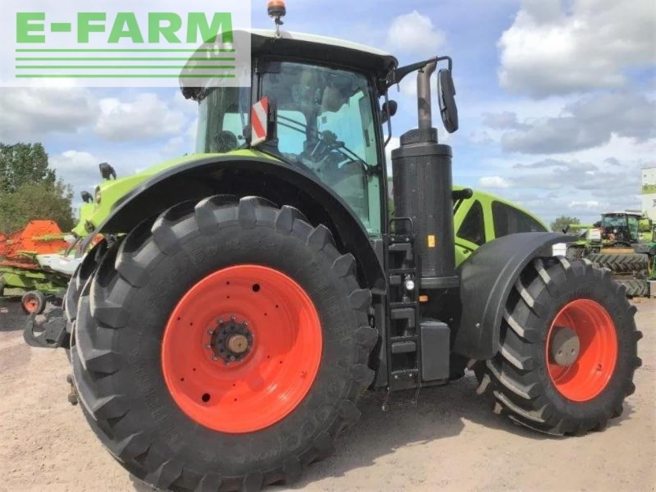 CLAAS axion 960 cebis - Farm tractor: picture 5 CLAAS axion 960 cebis - Farm tractor: picture 5
