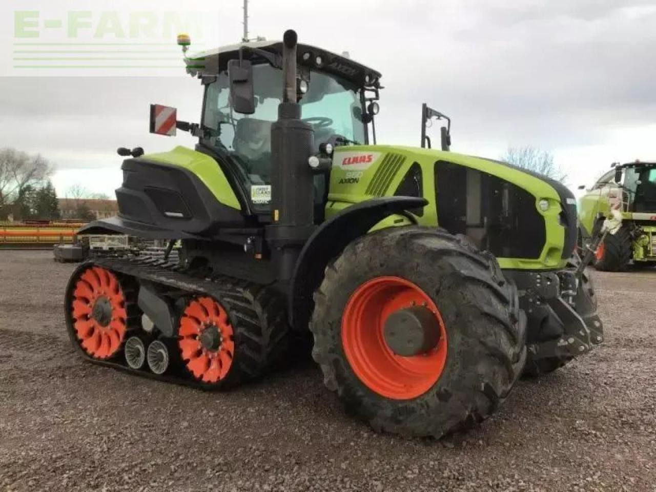 CLAAS axion 960 terratrac - Farm tractor: picture 3 CLAAS axion 960 terratrac - Farm tractor: picture 3