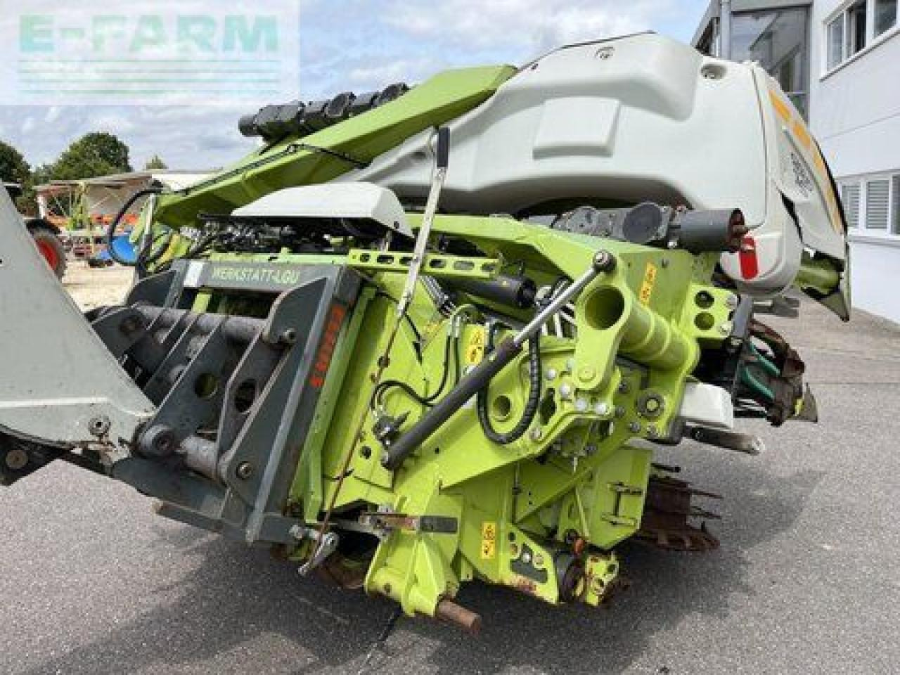 CLAAS claas inserat auswählen claas orbis 900 + transp - Forage harvester attachment: picture 3 CLAAS claas inserat auswählen claas orbis 900 + transp - Forage harvester attachment: picture 3
