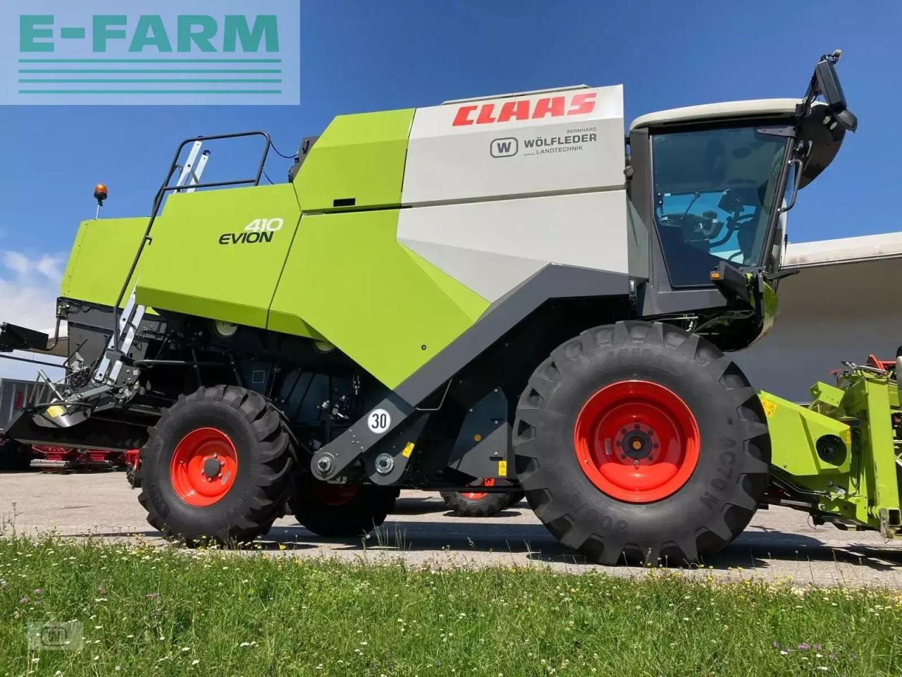 CLAAS evion 430 maxi - Combine harvester: picture 2 CLAAS evion 430 maxi - Combine harvester: picture 2