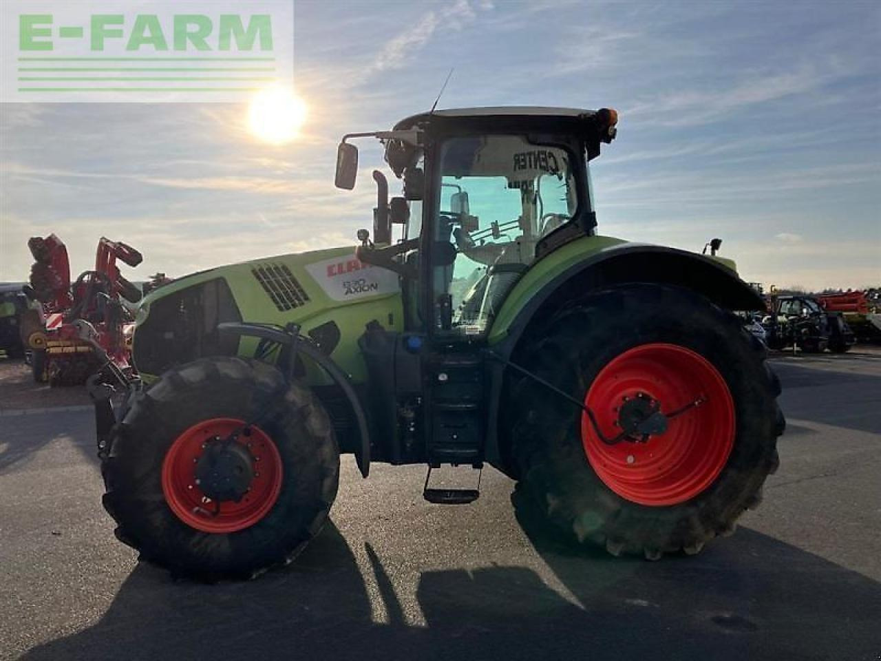 CLAAS gebr. traktor axion 830 - Farm tractor: picture 3 CLAAS gebr. traktor axion 830 - Farm tractor: picture 3
