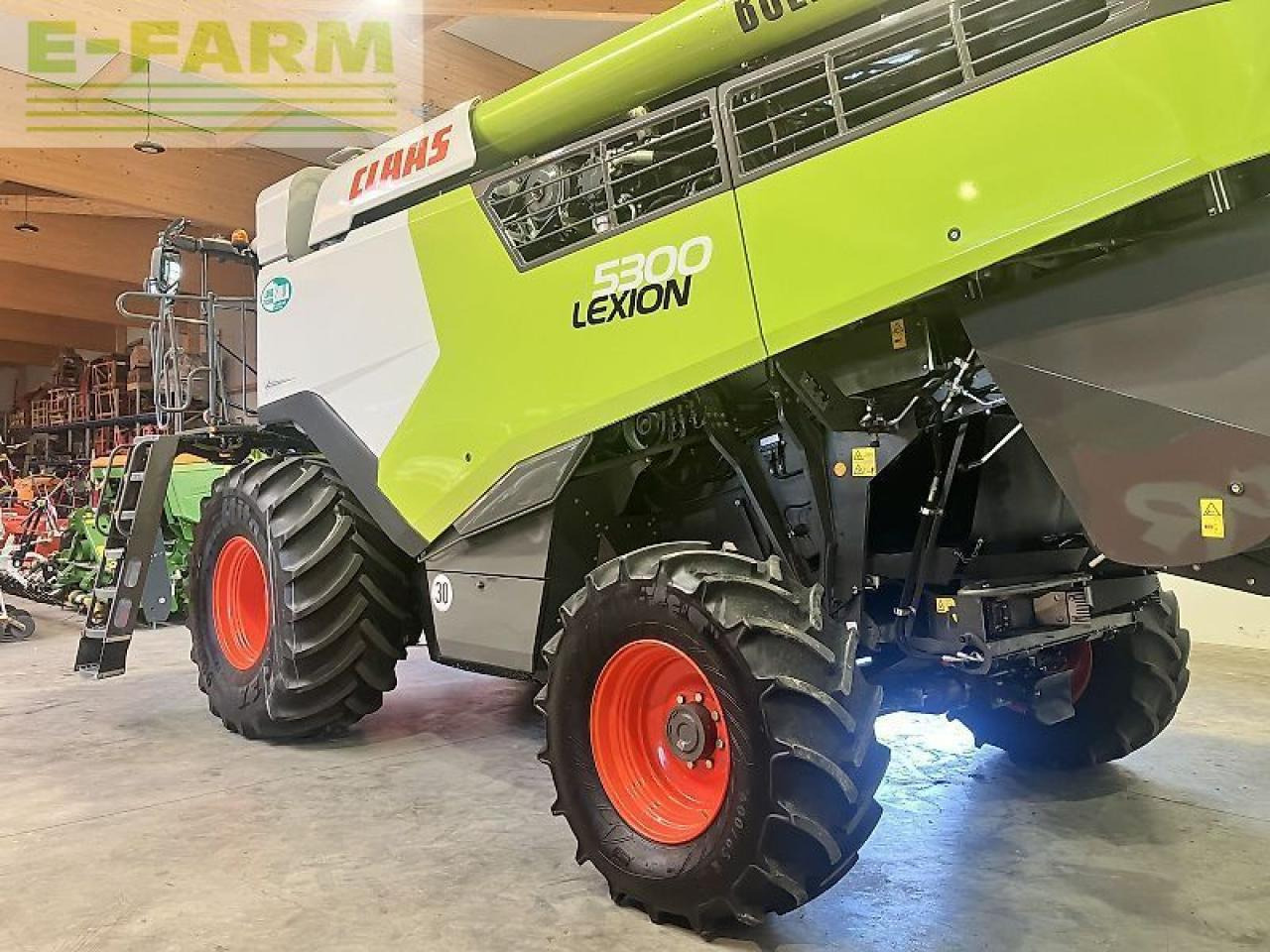 CLAAS lexion 5300 - Combine harvester: picture 5 CLAAS lexion 5300 - Combine harvester: picture 5