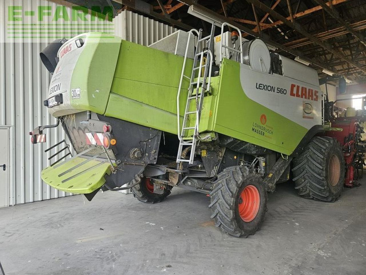 CLAAS lexion 560 - Combine harvester: picture 1 CLAAS lexion 560 - Combine harvester: picture 1