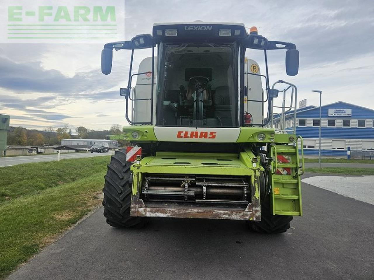 CLAAS lexion 560 - Combine harvester: picture 2 CLAAS lexion 560 - Combine harvester: picture 2