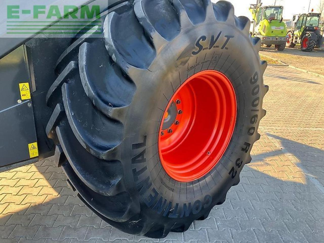 Combine harvester CLAAS lexion 600: picture 14