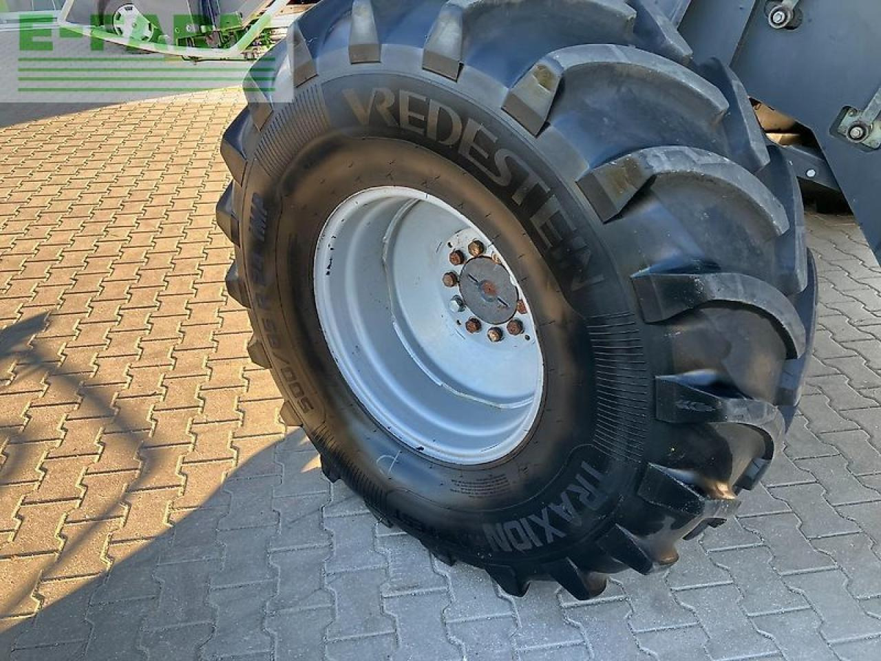 Combine harvester CLAAS lexion 600: picture 13