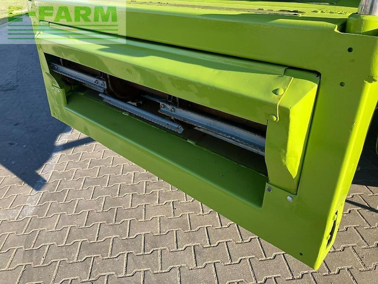 Combine harvester CLAAS lexion 600: picture 9