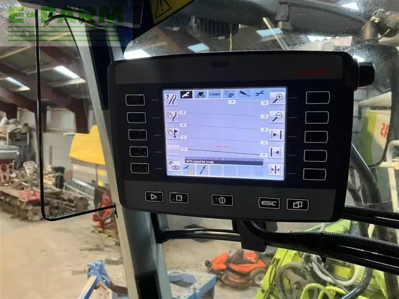 CLAAS lexion 760 4 wd - Combine harvester: picture 3 CLAAS lexion 760 4 wd - Combine harvester: picture 3