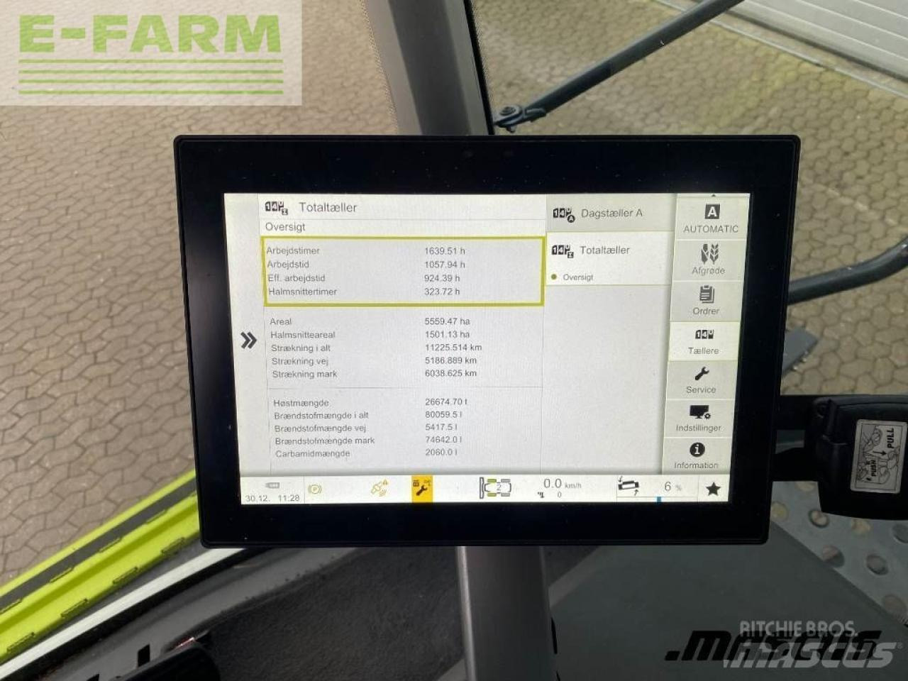 CLAAS lexion 8800 - Combine harvester: picture 4 CLAAS lexion 8800 - Combine harvester: picture 4