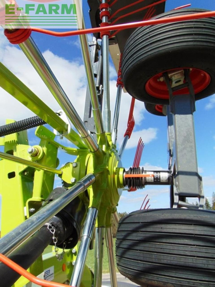 CLAAS liner 1600 - Tedder/ Rake: picture 3 CLAAS liner 1600 - Tedder/ Rake: picture 3