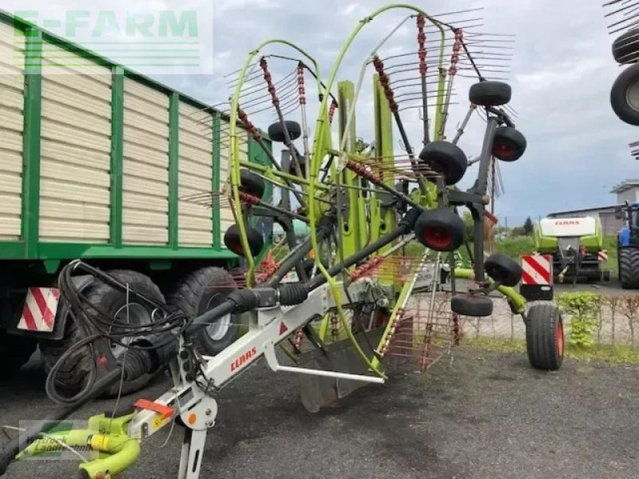 CLAAS liner 2800 - Tedder/ Rake: picture 3 CLAAS liner 2800 - Tedder/ Rake: picture 3
