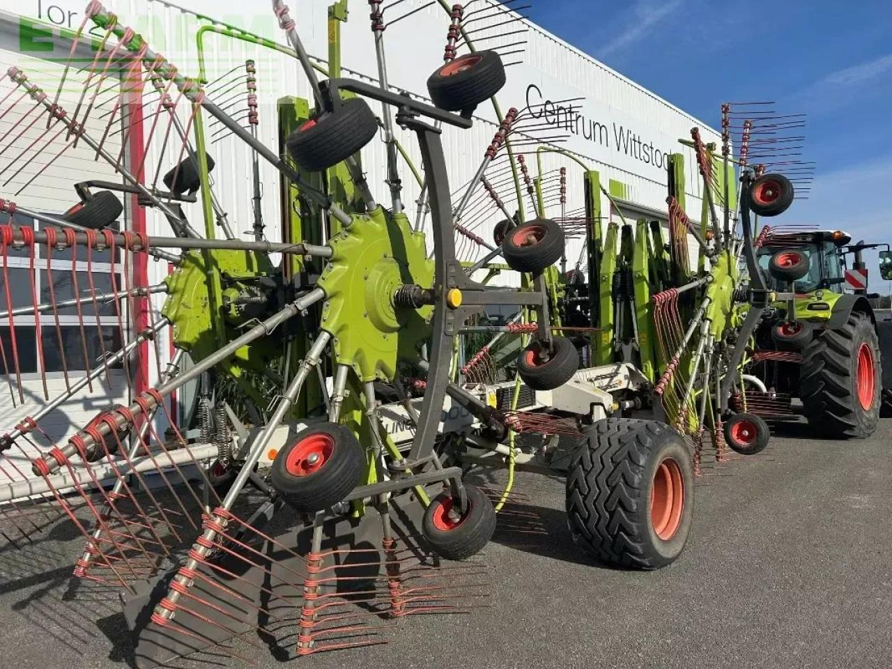 CLAAS liner 4000 - Tedder/ Rake: picture 3 CLAAS liner 4000 - Tedder/ Rake: picture 3