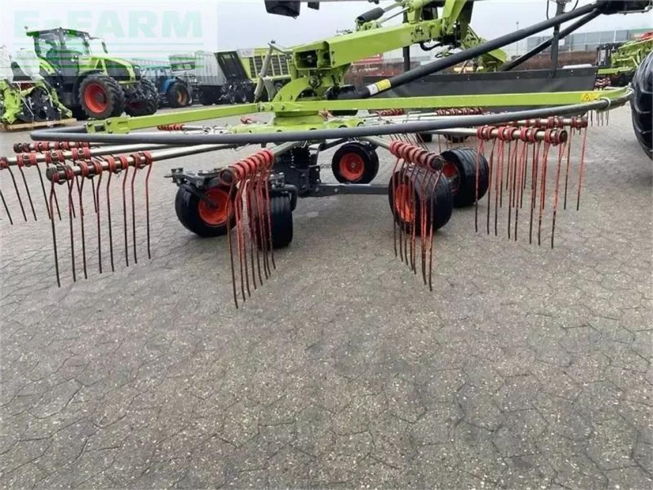 CLAAS liner 4900 - Tedder/ Rake: picture 5 CLAAS liner 4900 - Tedder/ Rake: picture 5