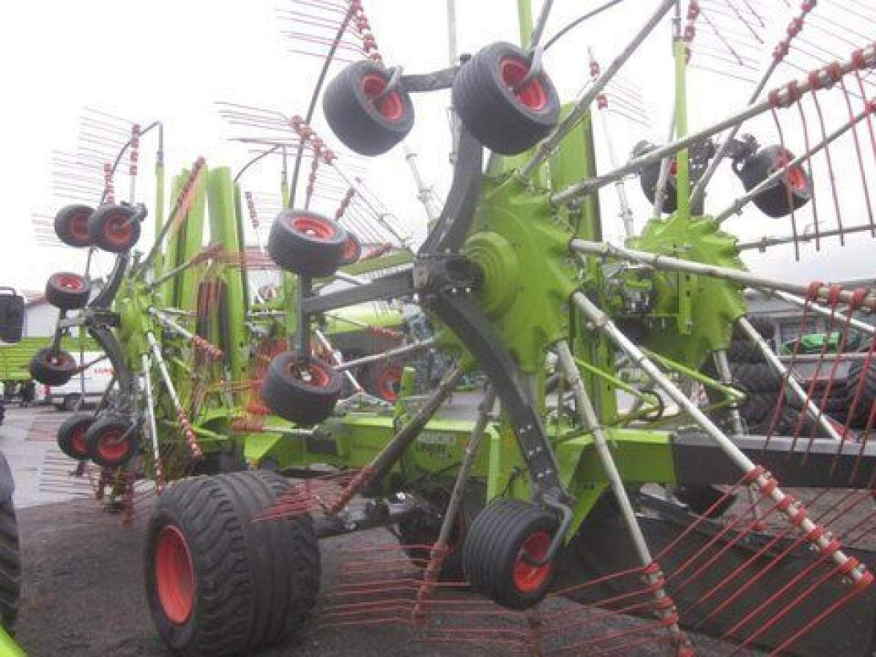 CLAAS liner 4900 business - Tedder/ Rake: picture 5 CLAAS liner 4900 business - Tedder/ Rake: picture 5