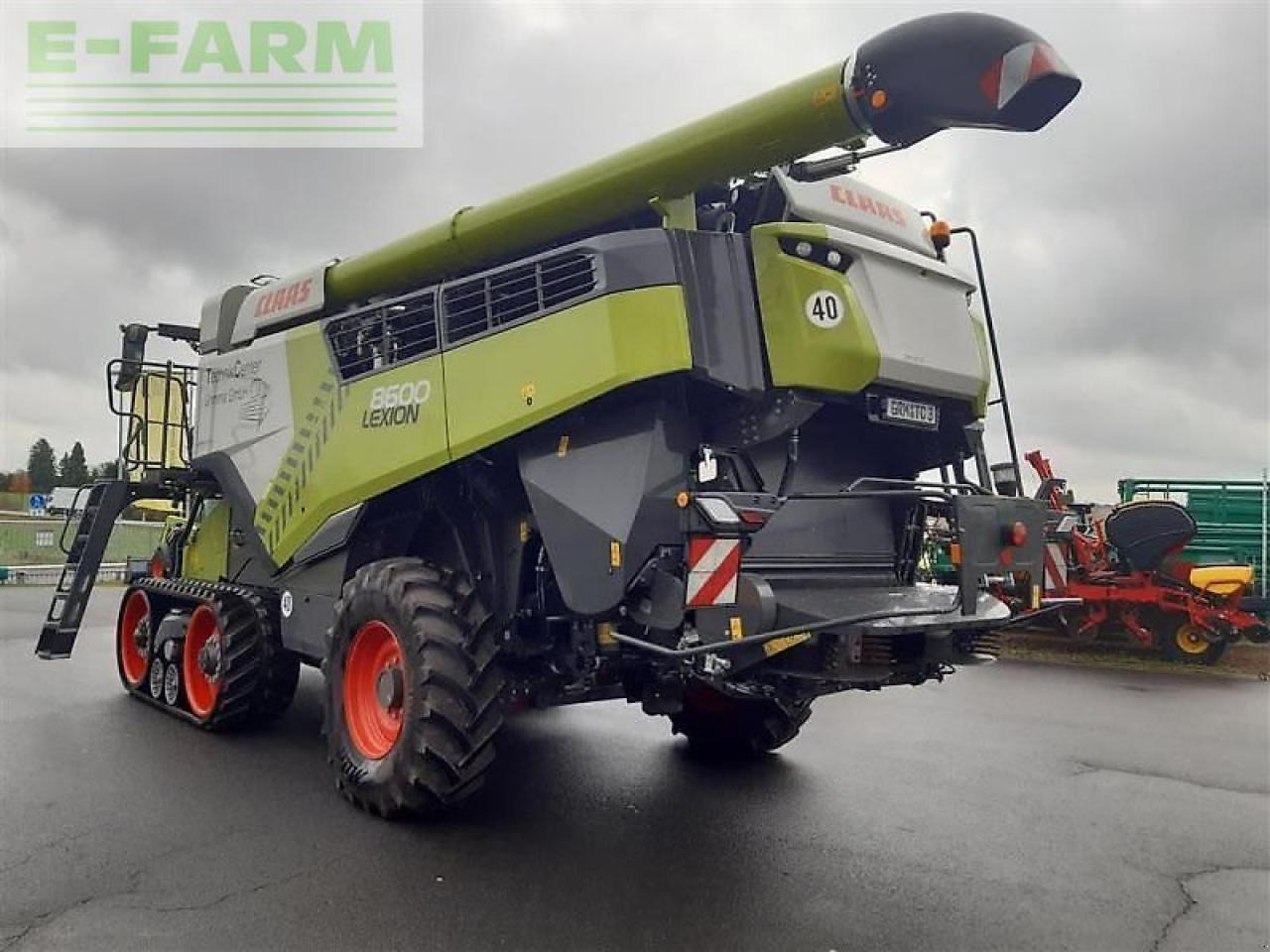 CLAAS mähdr. lexion 8600tt + v1080 - Combine harvester: picture 4 CLAAS mähdr. lexion 8600tt + v1080 - Combine harvester: picture 4