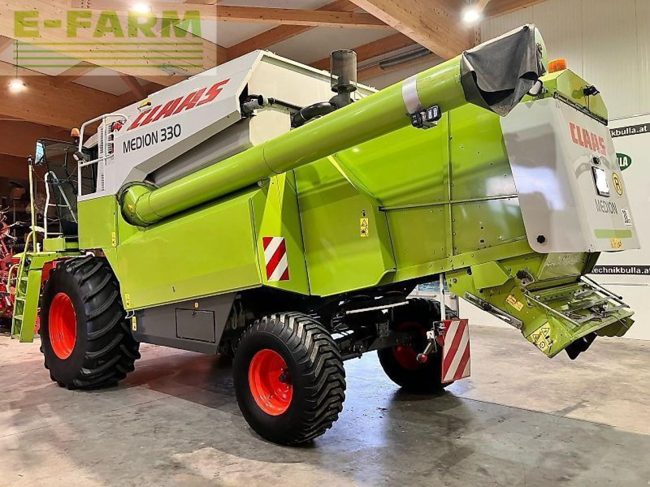 CLAAS medion 330 - Combine harvester: picture 4 CLAAS medion 330 - Combine harvester: picture 4
