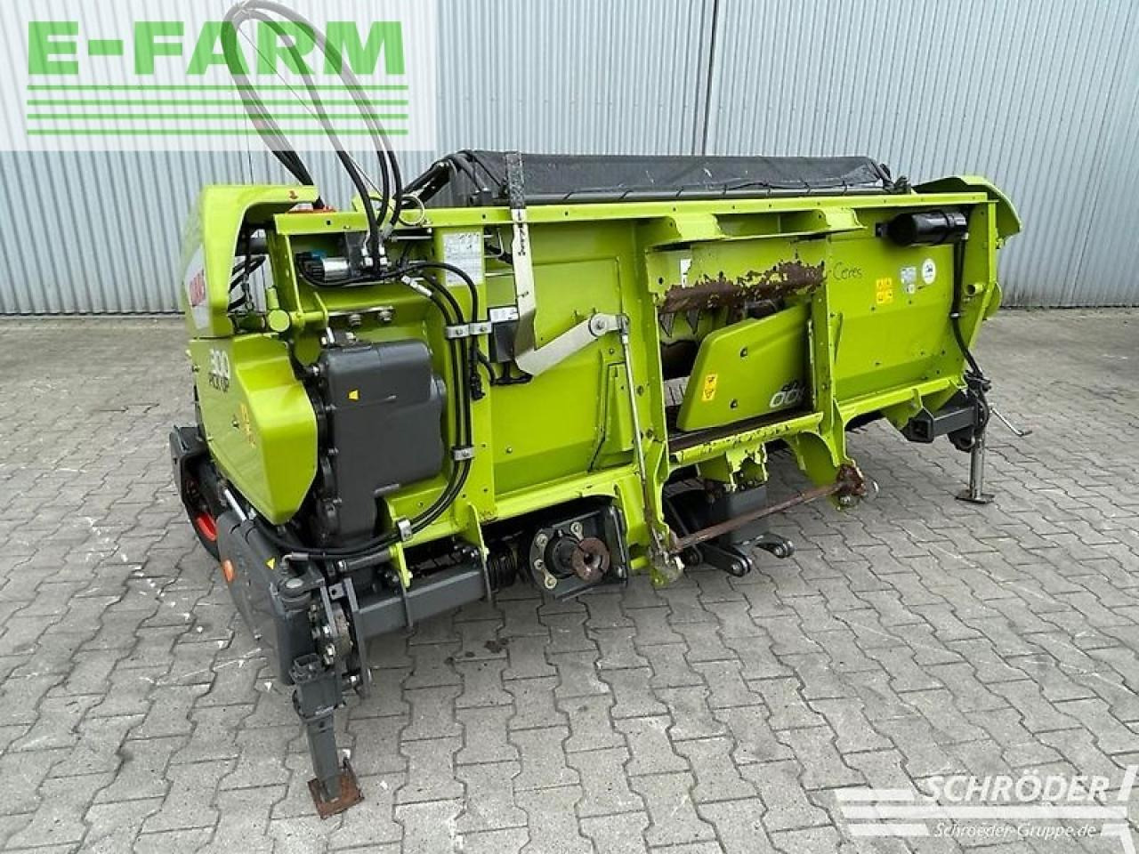 CLAAS pu 300 typ i36 - Forage harvester attachment: picture 1 CLAAS pu 300 typ i36 - Forage harvester attachment: picture 1