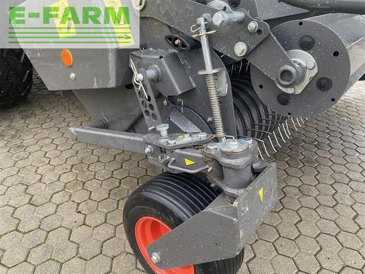Square baler CLAAS quadrant 5200 fc tandem evo: picture 6