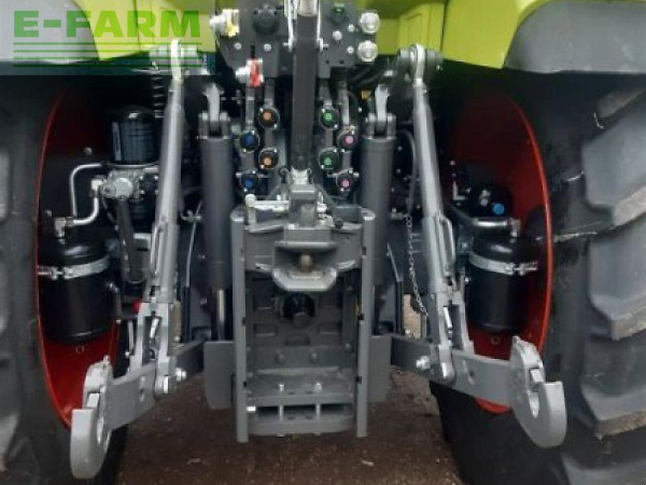 CLAAS traktor arion 650 hexas cis+ CIS+ - Farm tractor: picture 5 CLAAS traktor arion 650 hexas cis+ CIS+ - Farm tractor: picture 5