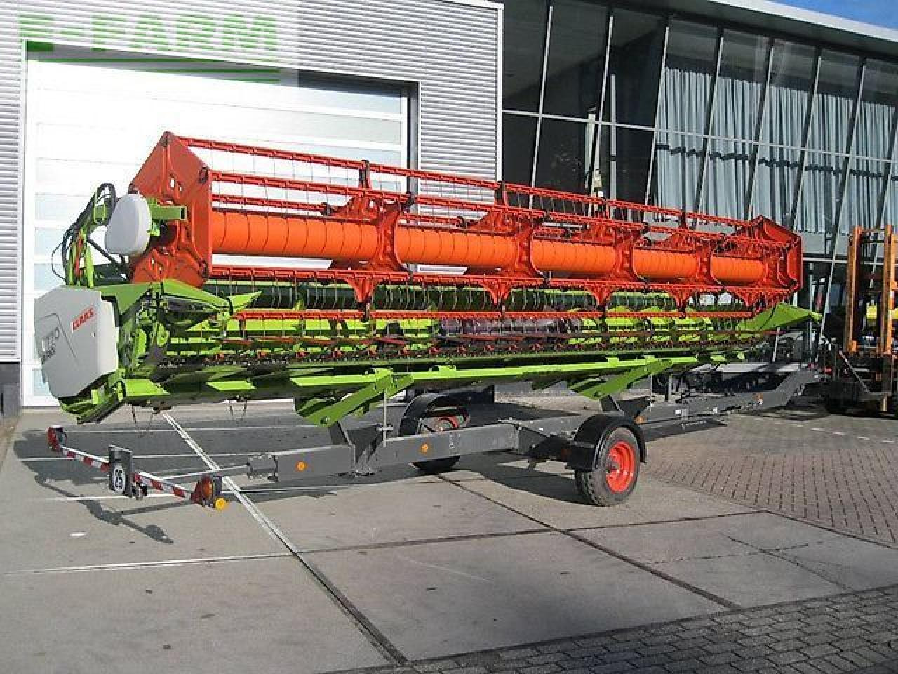 CLAAS v770 - Forage harvester attachment: picture 1 CLAAS v770 - Forage harvester attachment: picture 1