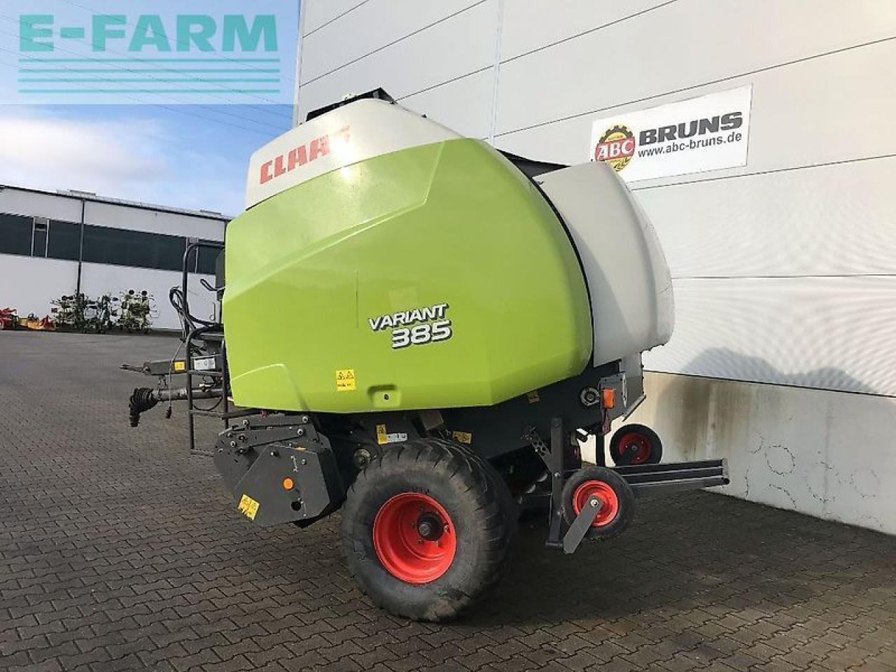 CLAAS variant 385 - Square baler: picture 2 CLAAS variant 385 - Square baler: picture 2