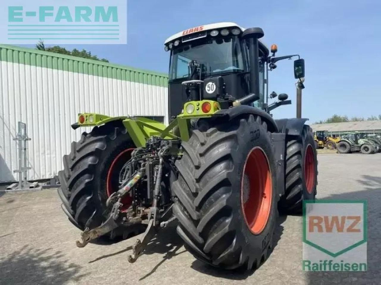 CLAAS xerion 3300 trac vc TRAC VC - Farm tractor: picture 2 CLAAS xerion 3300 trac vc TRAC VC - Farm tractor: picture 2