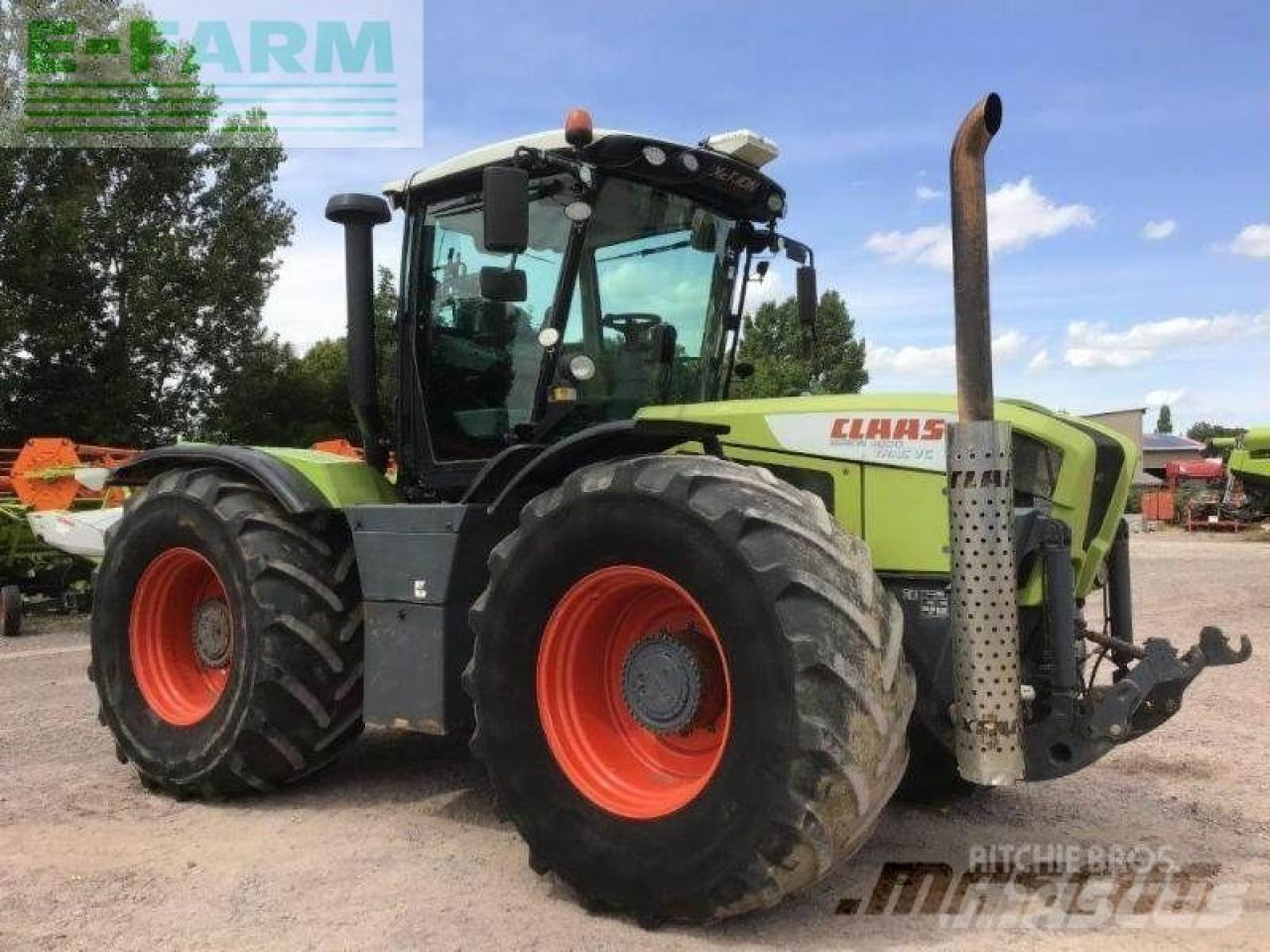 CLAAS xerion 3800 trac vc TRAC VC - Farm tractor: picture 2 CLAAS xerion 3800 trac vc TRAC VC - Farm tractor: picture 2