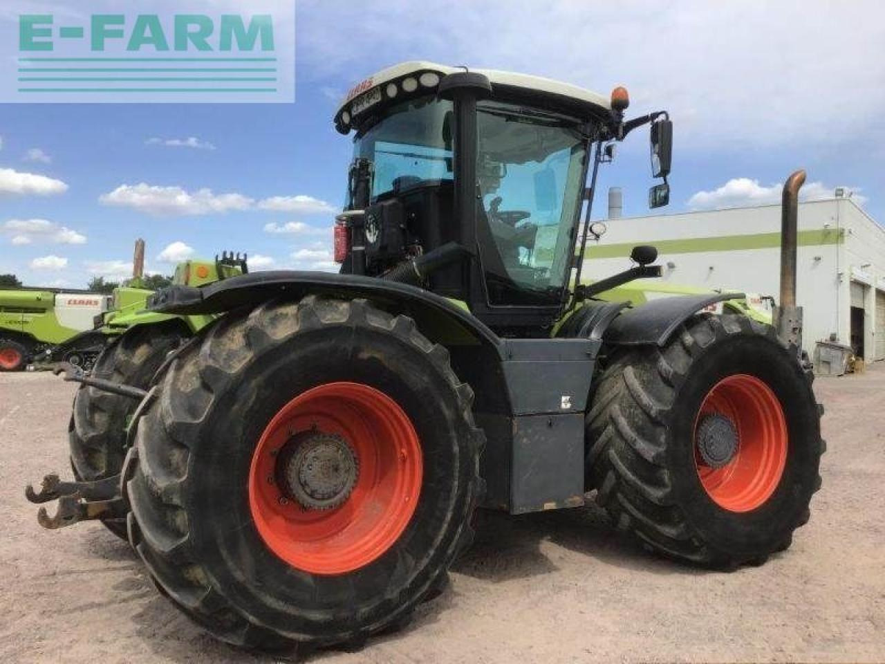 CLAAS xerion 3800 trac vc TRAC VC - Farm tractor: picture 3 CLAAS xerion 3800 trac vc TRAC VC - Farm tractor: picture 3