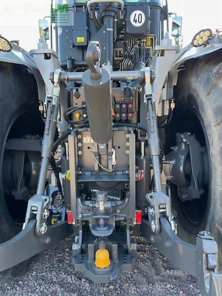 CLAAS xerion 4000 trac vc TRAC VC - Farm tractor: picture 5 CLAAS xerion 4000 trac vc TRAC VC - Farm tractor: picture 5