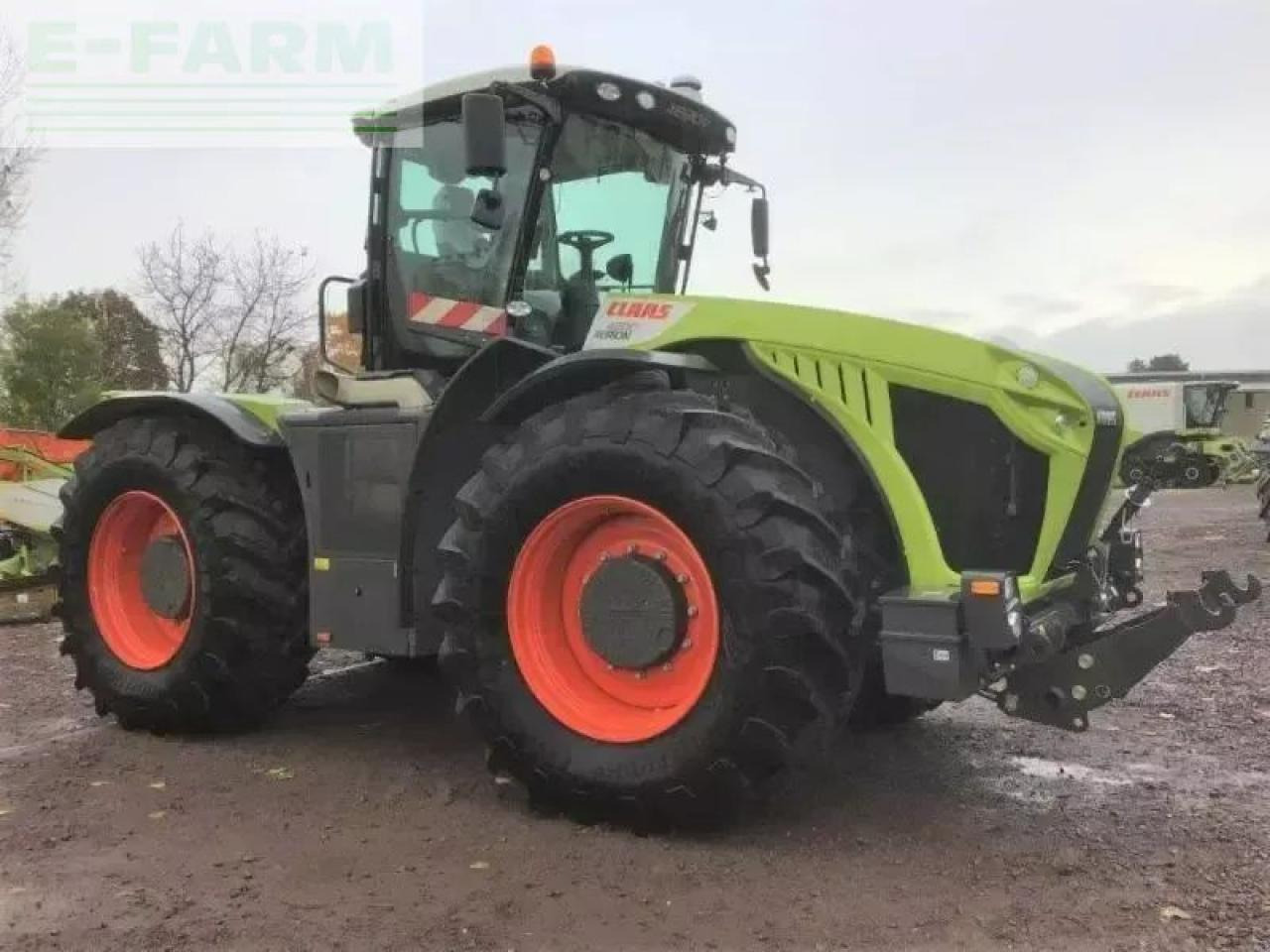 CLAAS xerion 4200 trac vc TRAC VC - Farm tractor: picture 4 CLAAS xerion 4200 trac vc TRAC VC - Farm tractor: picture 4
