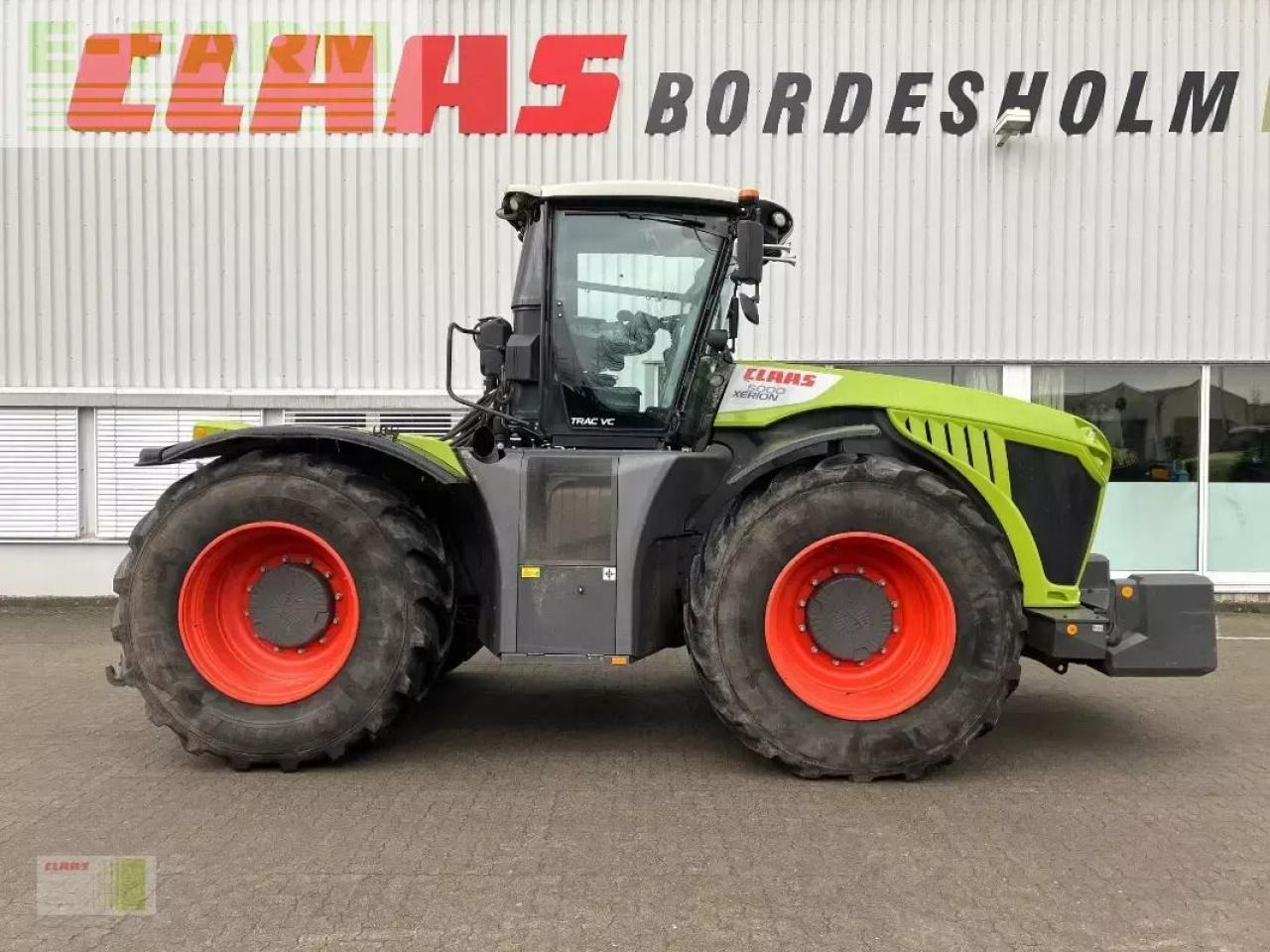 CLAAS xerion 5000 trac vc TRAC VC - Farm tractor: picture 2 CLAAS xerion 5000 trac vc TRAC VC - Farm tractor: picture 2